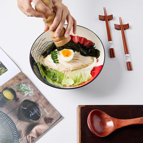 BICETTO lead-free porcelain bowls ensure safe daily use.