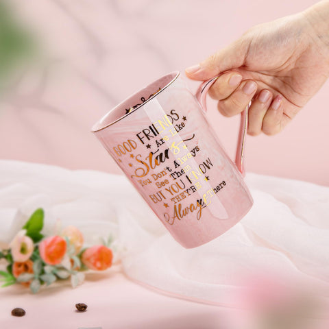 Biching lid, spoon, and card accessories included