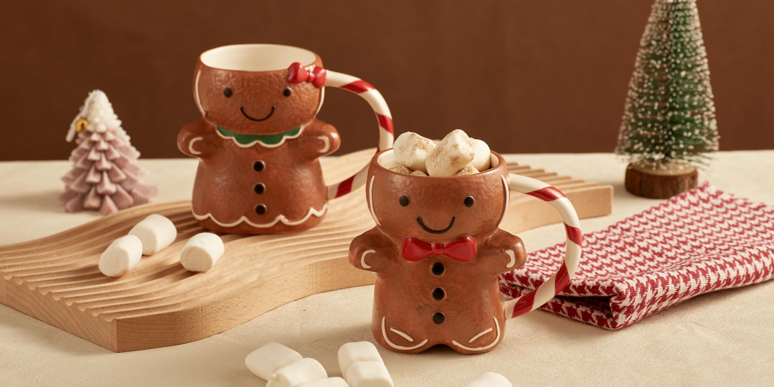 Bico Gingerbread collection mug highlights festive warmth and versatile use.