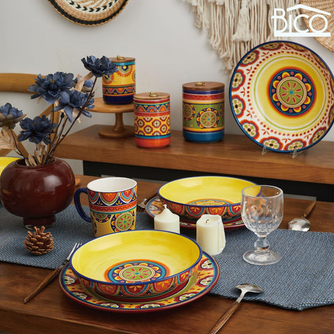 Perfect for coffee stations to organize spoons and stirrers.