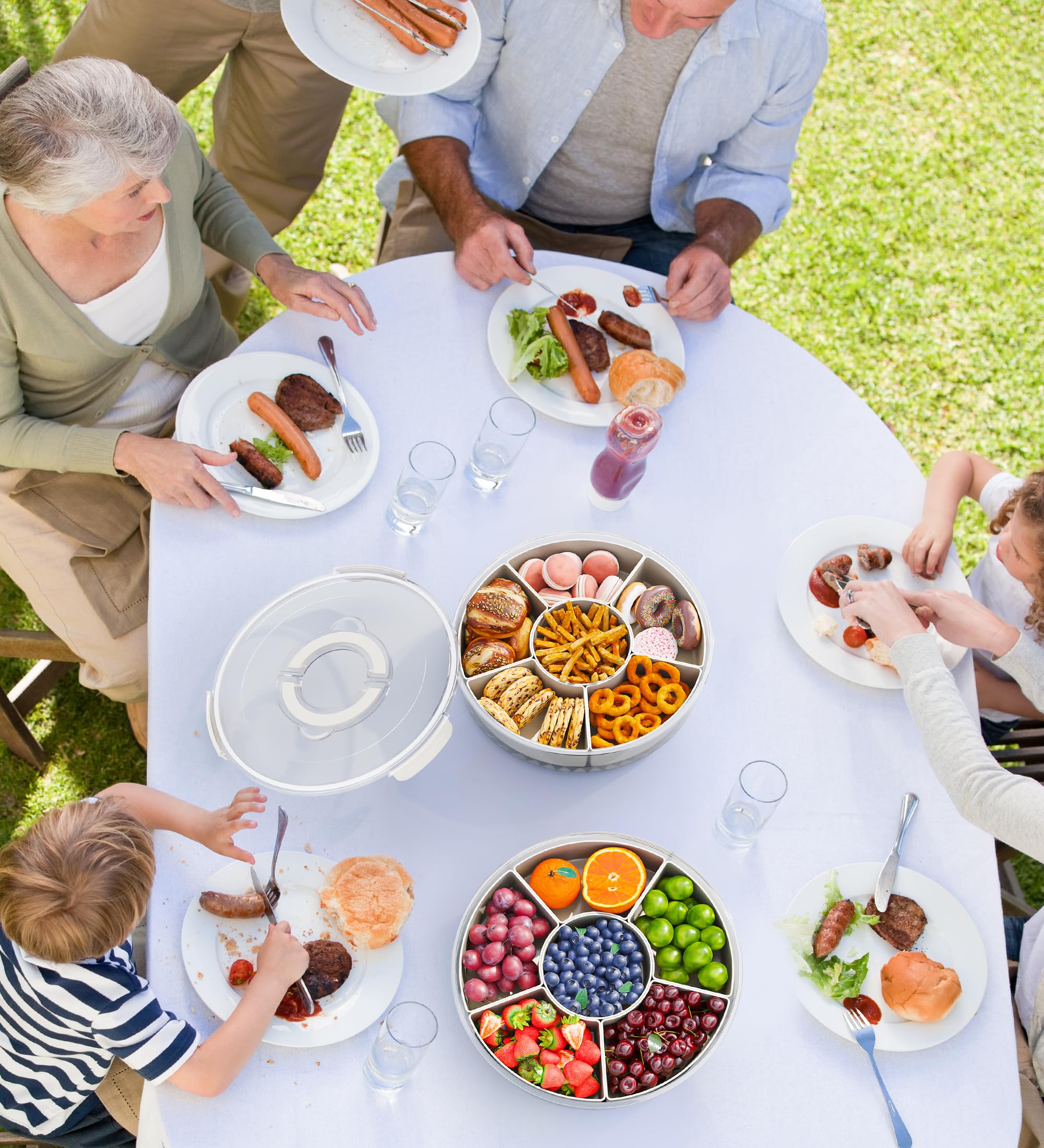 BigPonPon charcuterie-tray-with-rotation stylishly arranges appetizers