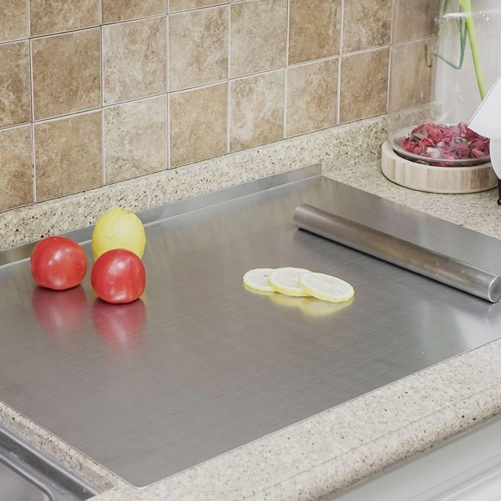 BILLAMB large surface area supports batch chopping for dinners