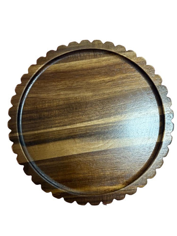 BILYSKEP wooden tray makes a thoughtful housewarming gift