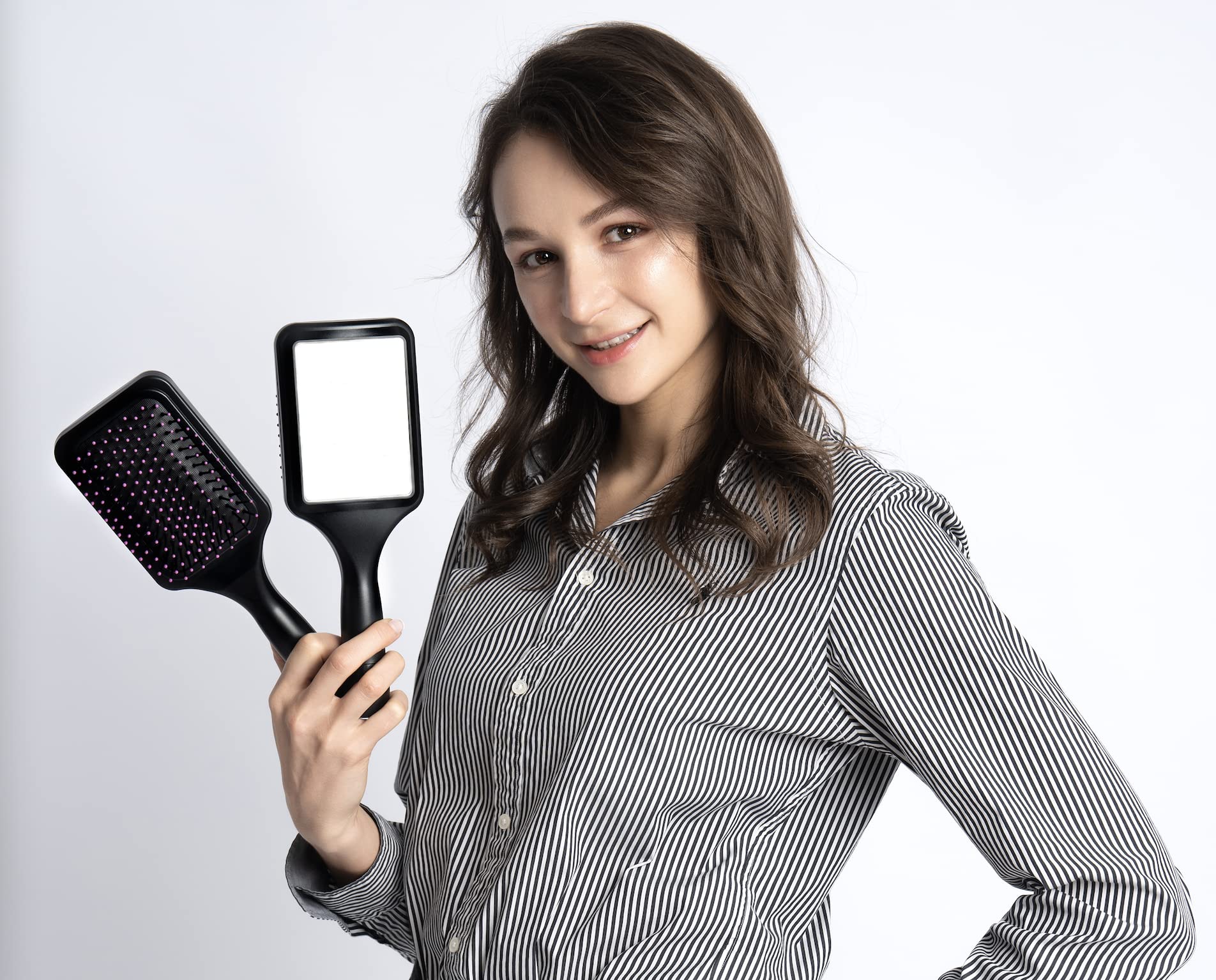 Binocktails Bev-Brush offers a 6 oz capacity for longer outings.