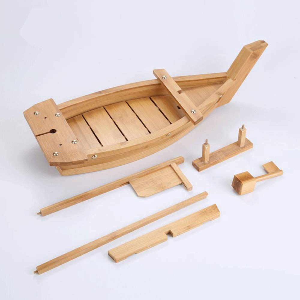 BIPEGE sushi boat close-up shows engraved details on durable bamboo.