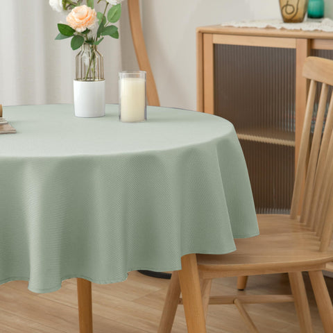 Biscaynebay dining event setup with round tablecloth for gatherings.