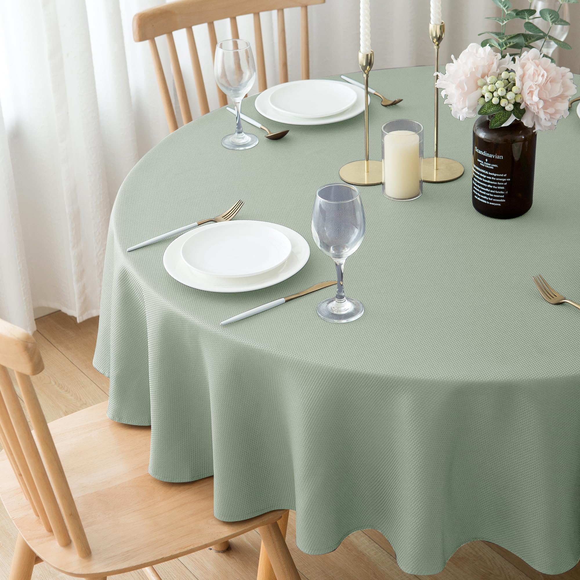 Biscaynebay water-resistant tablecloth beads liquids for easy cleanup