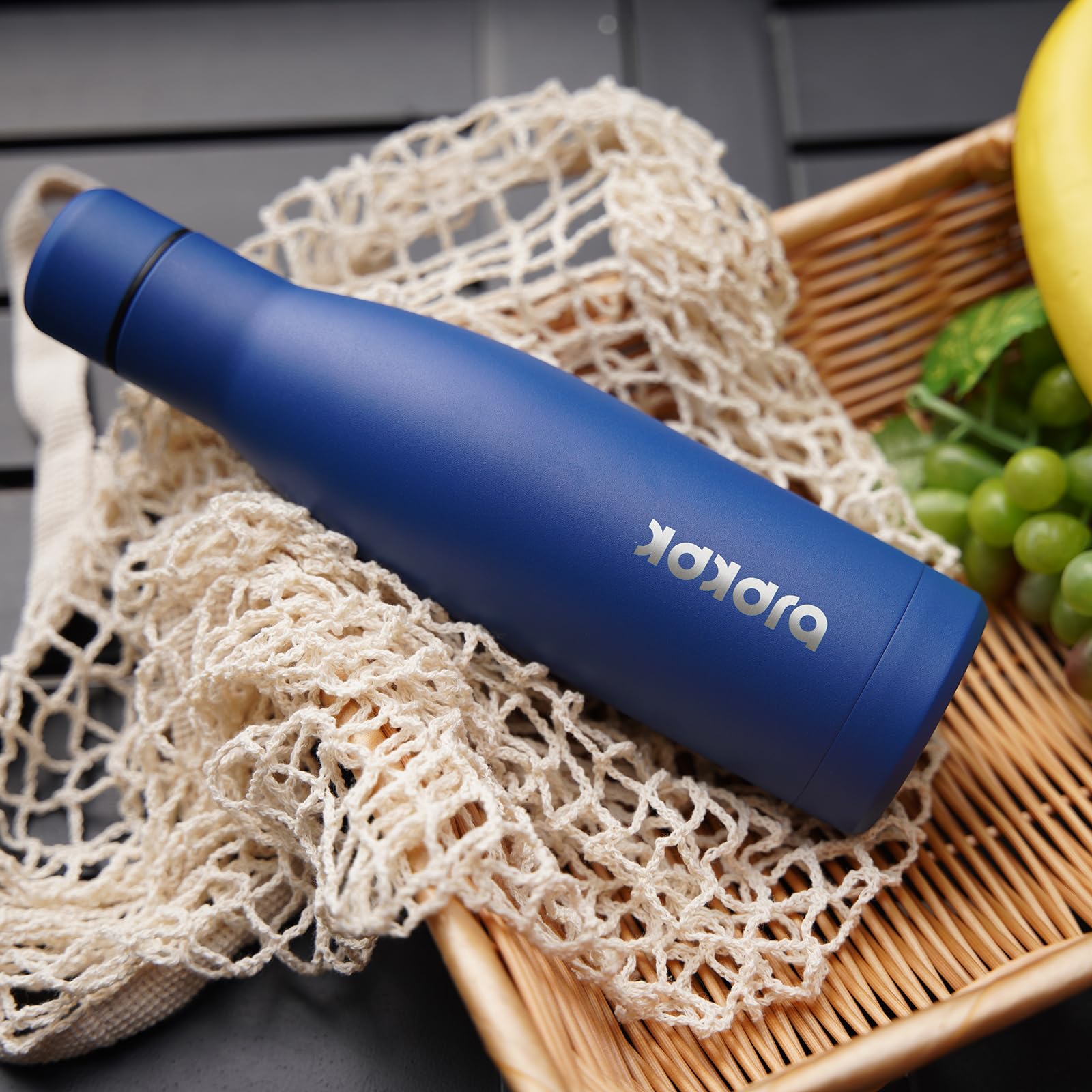 BJPKPK no-sweat exterior insulated bottle stays cool to touch after cold drinks