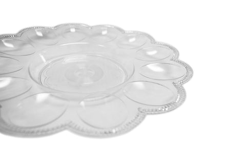 Reusable construction supports eco-friendly entertaining at home.