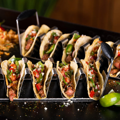 BLACKSTONE six-taco capacity rack ideal for family gatherings.
