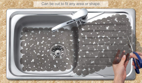 Bligli Pebble Sink Mat bottom-protection shields stainless steel and ceramic surfaces from scratches.