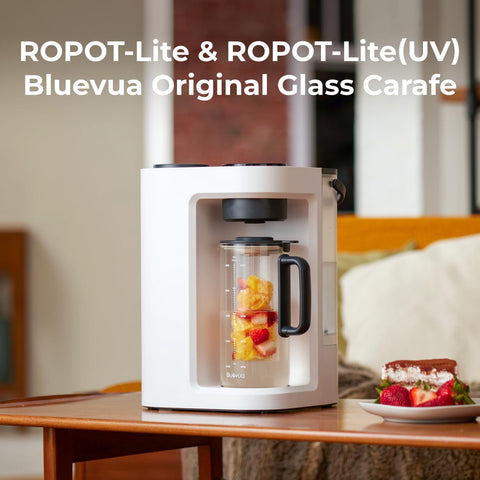 Bluevua RO100ROPOT-Lite carafe side view showing ergonomic handling.