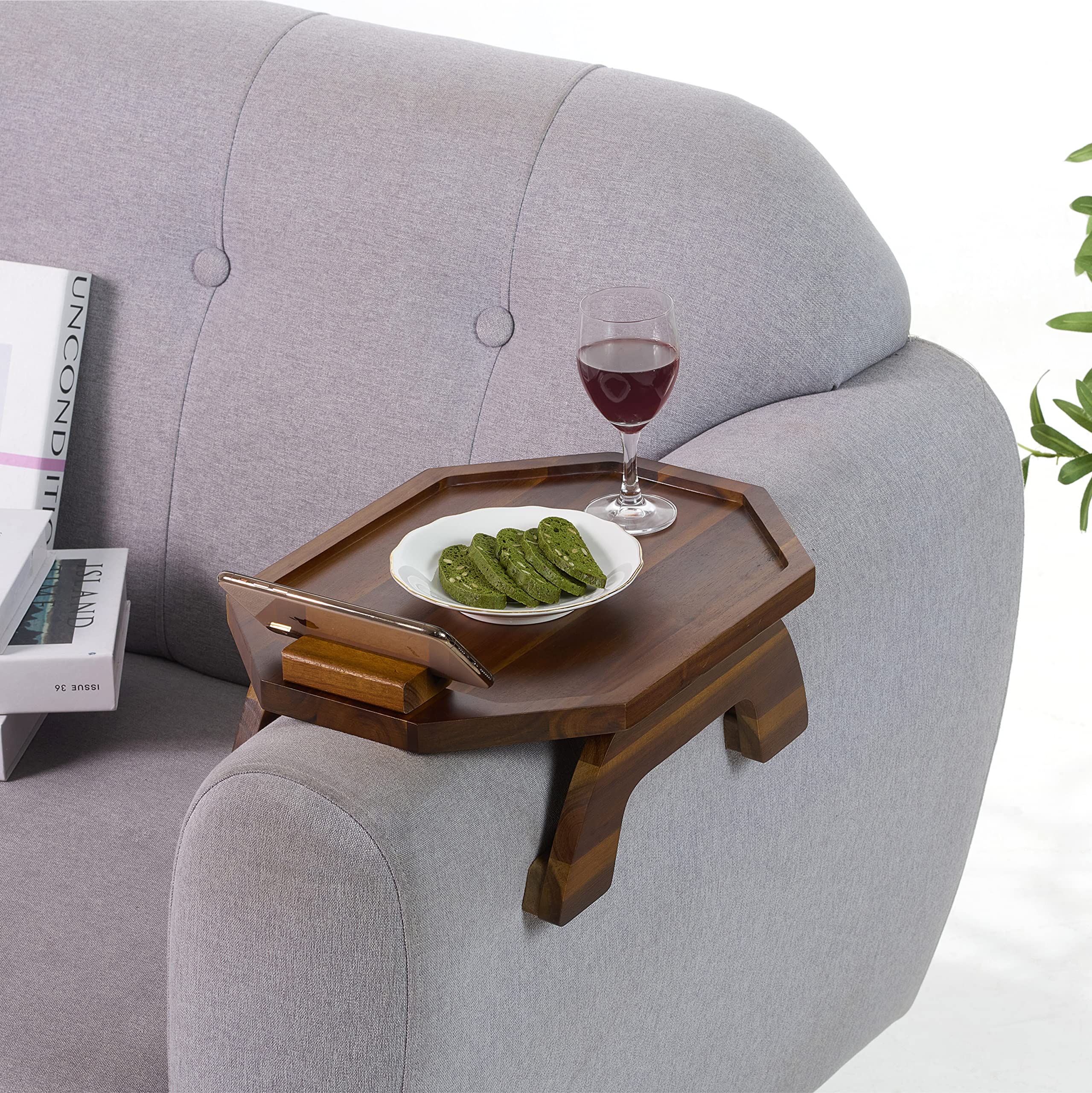 BLUEWEST adjustable clamp fits many sofa arms for versatile living spaces.