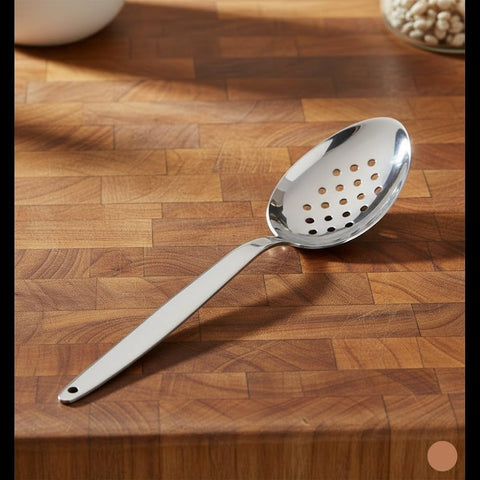 BNAZIND Kunz spoon with mirror finish elevates presentation while serving sauces.