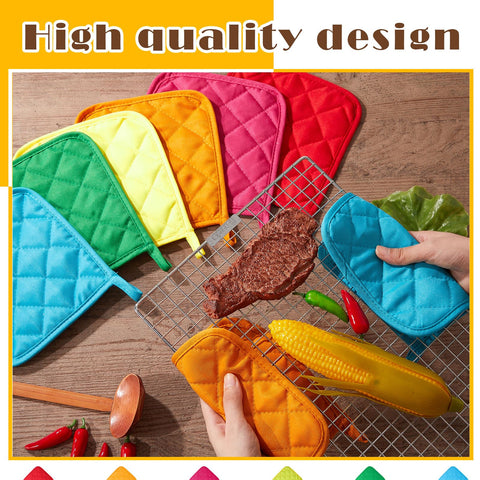 Bokon pot holders make a thoughtful gift for cooks and bakers.