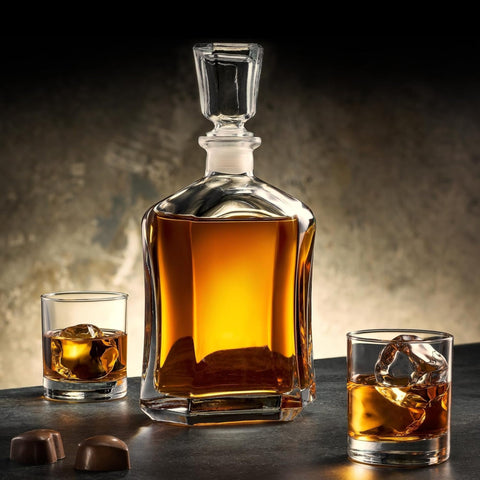 Bormioli Rocco Capitol Italian made decanter for everyday use