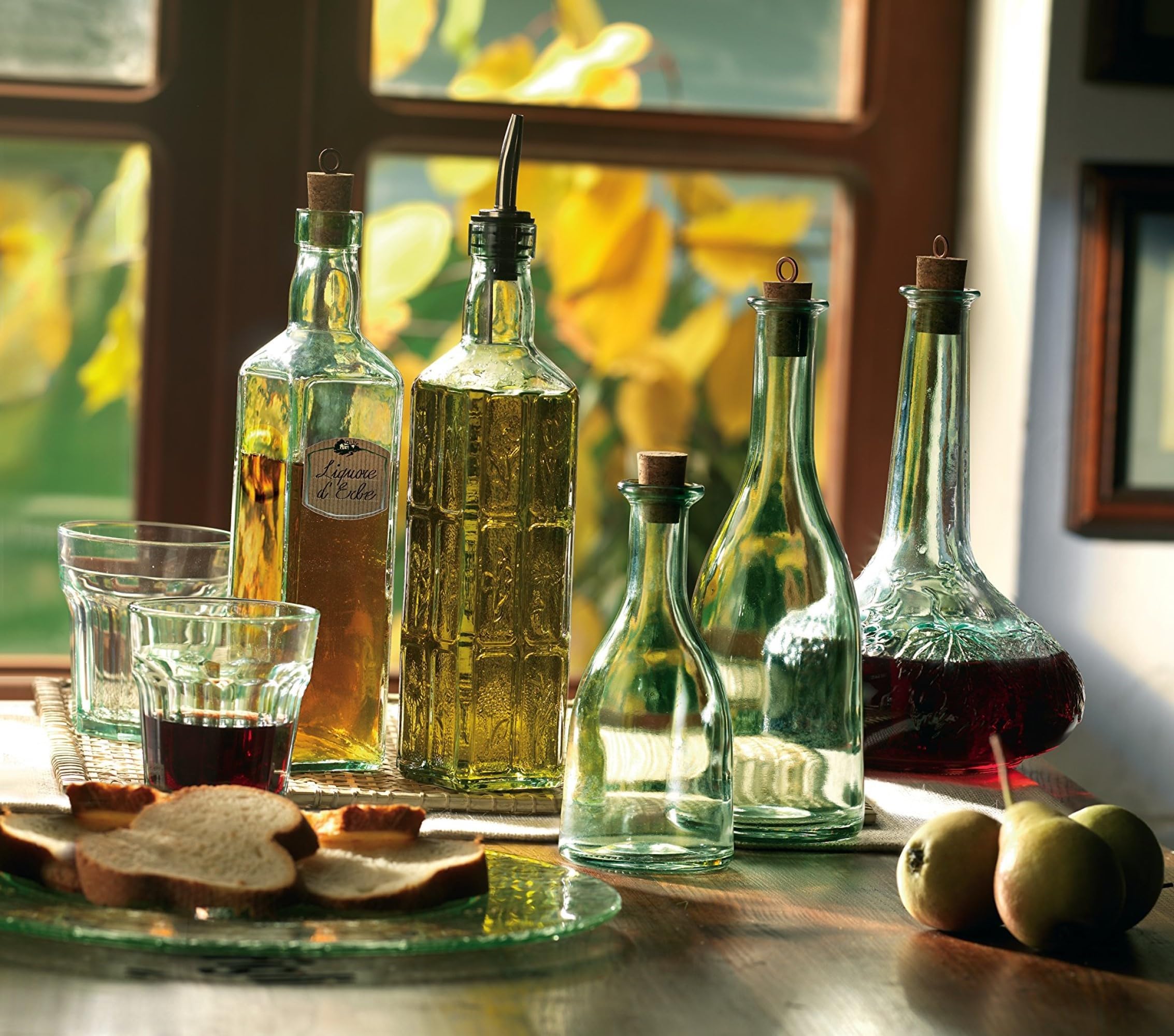 Bormioli Rocco Helios oil bottle in a tidy kitchen scene