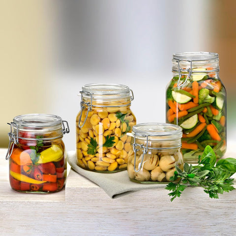 Bormioli Rocco Fido jar lid clamp demonstrates airtight seal for extended shelf life.