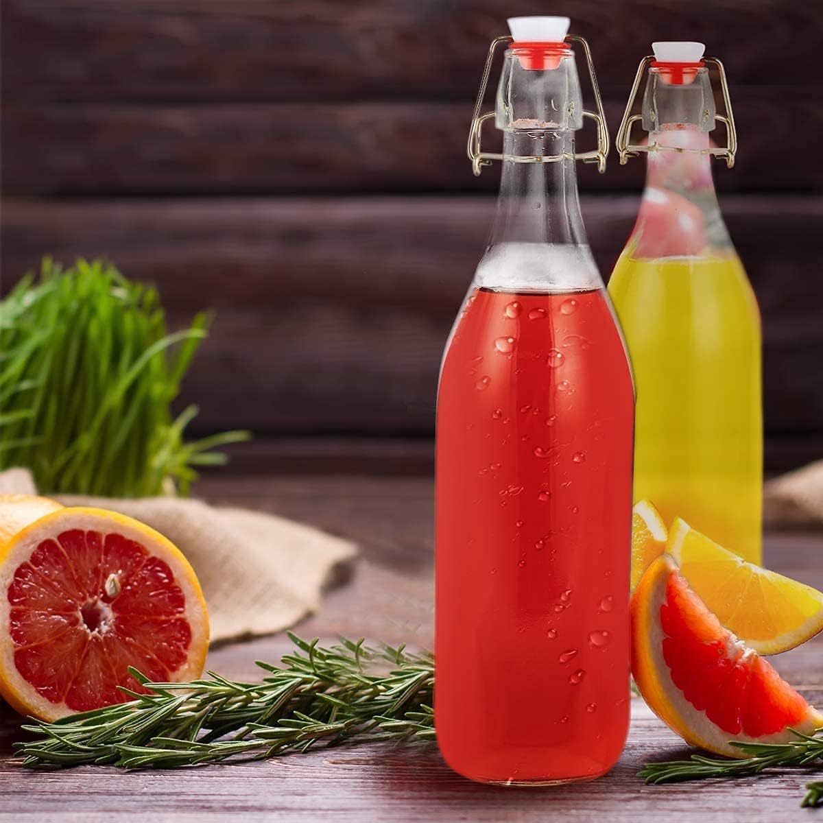 Bormioli Rocco Giara bottle made in Italy reflects Italian craftsmanship.