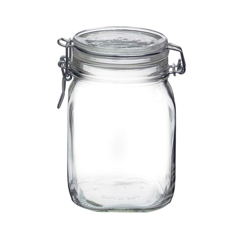 Bormioli Rocco leak-proof closure protects liquids and dry goods during storage.
