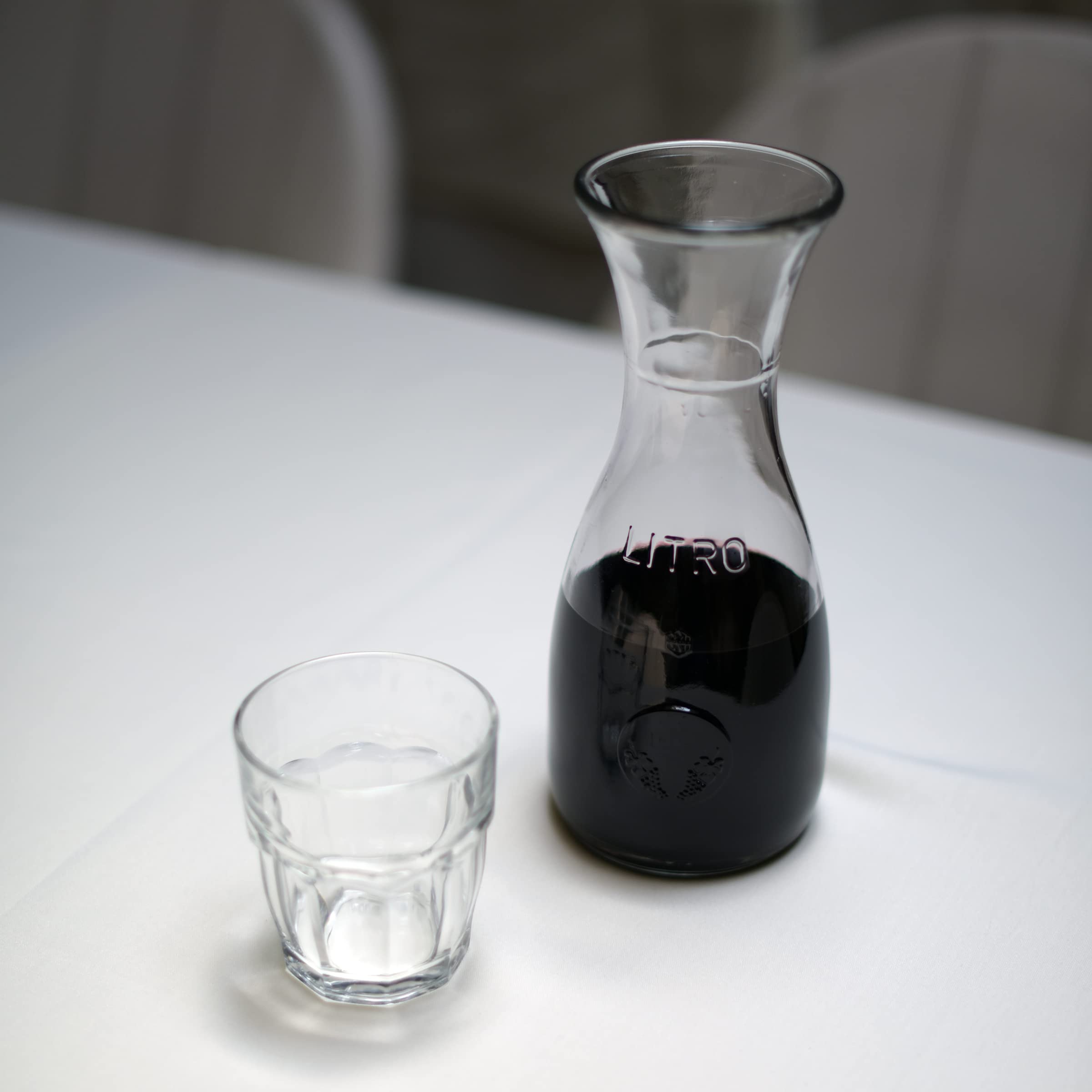 Compact carafe fits easily in a refrigerator door