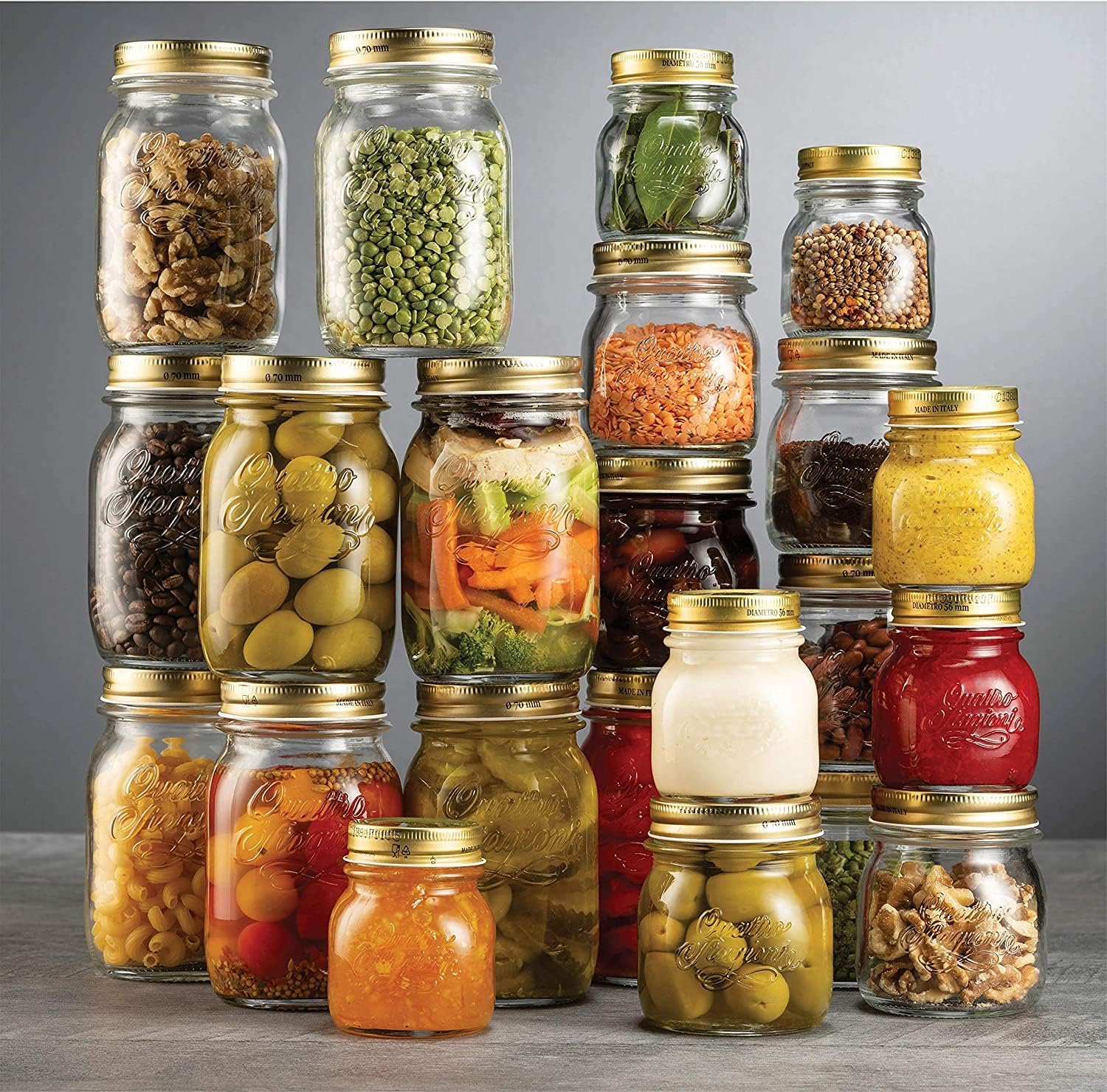Close-up of the gold lid on Bormioli Rocco Quattro Stagioni jar.