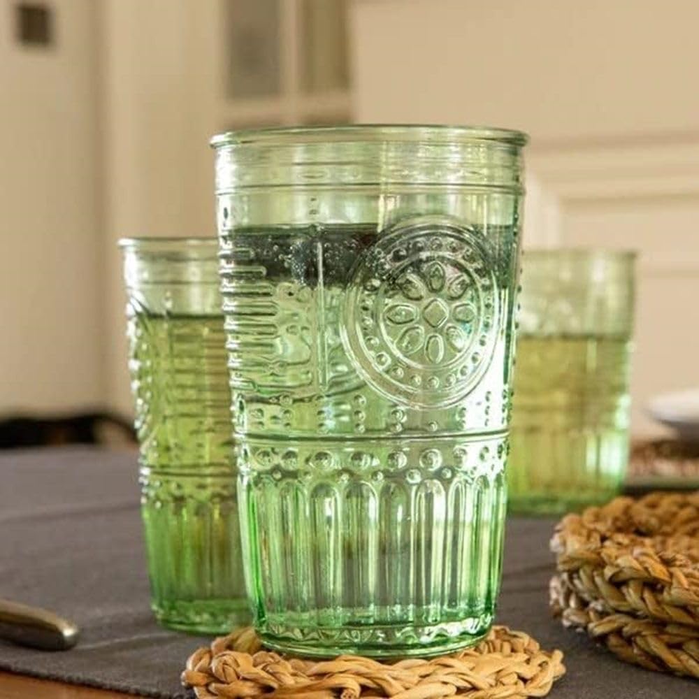 Bormioli Rocco Romantic tumbler creates garden party ambience