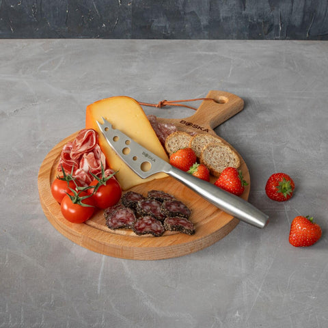 BOSKA hollow-handle design keeps knives lightweight and comfortable.