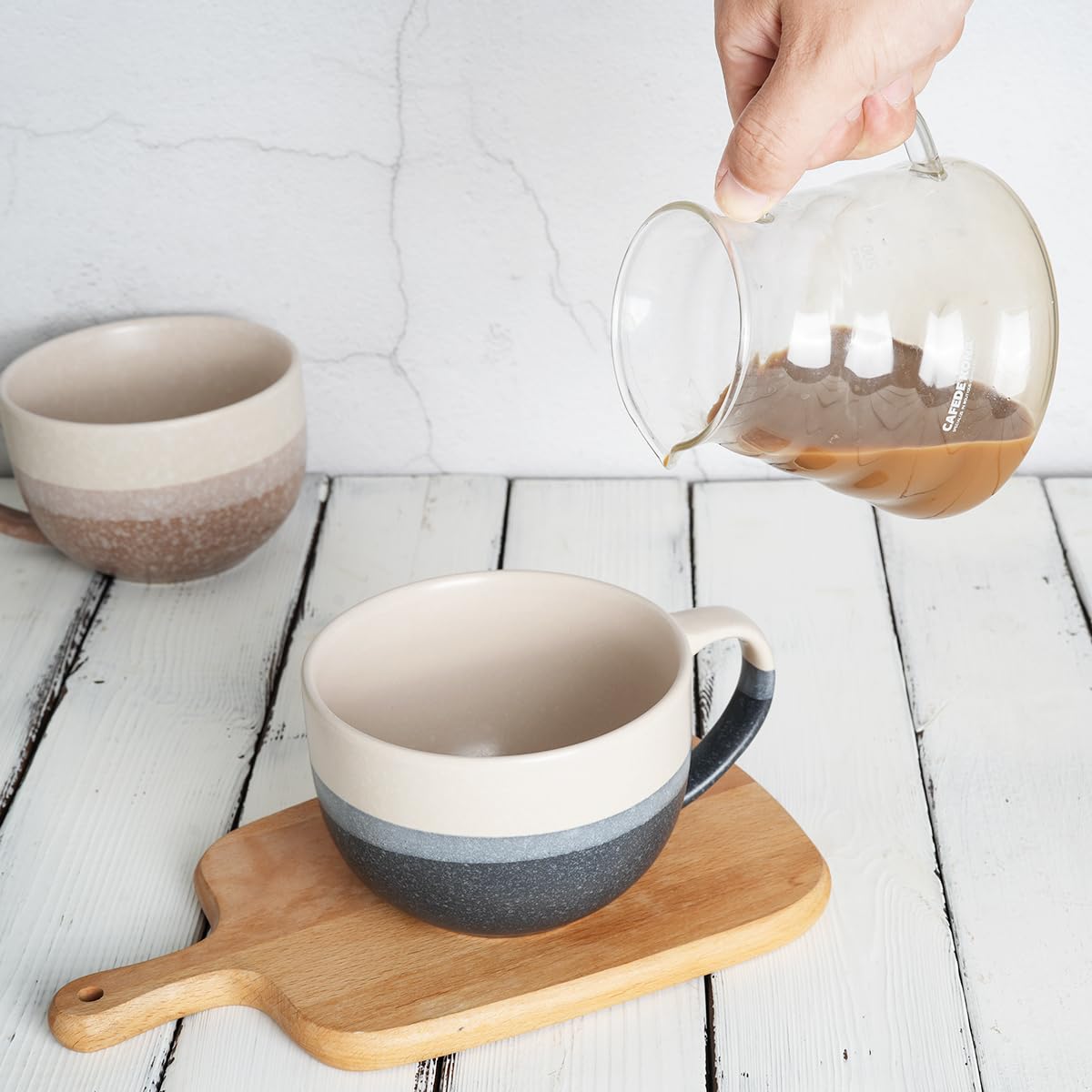 Bosmarlin soup bowl mug with handles, perfect for hearty soups.