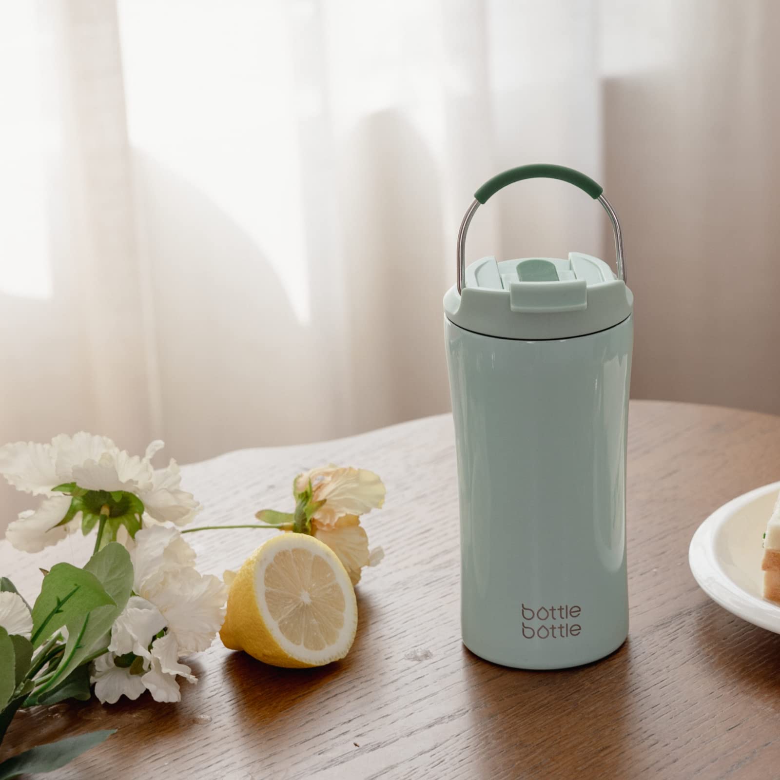 BOTTLE BOTTLE durable scratch-resistant tumbler preserves heat and cold