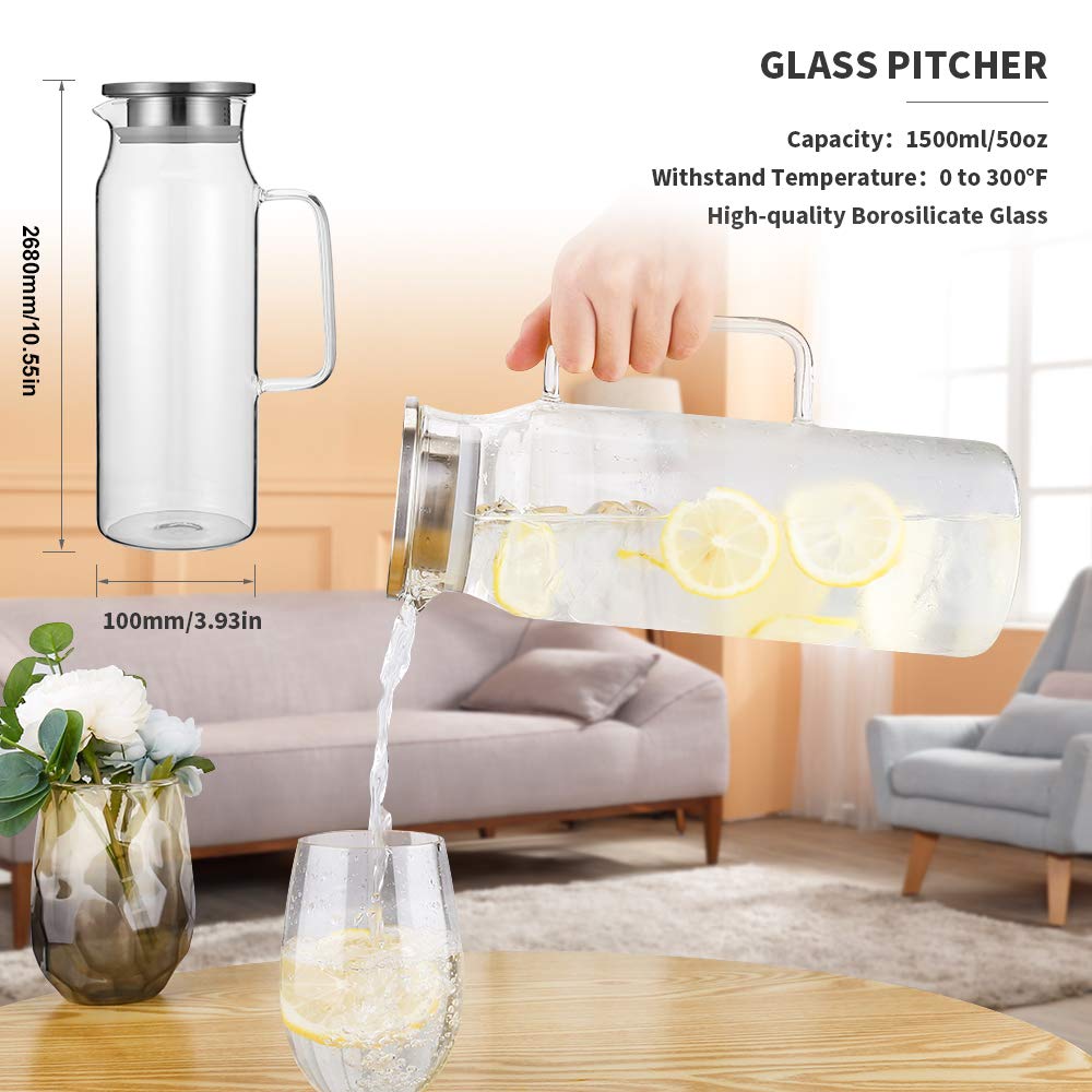 BOTTLE BOTTLE pouring iced tea to demonstrate smooth flow.