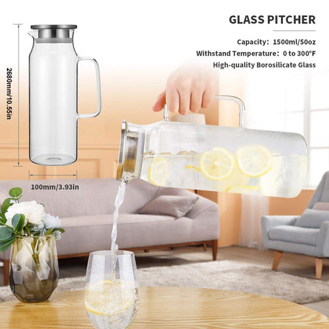 BOTTLE BOTTLE pouring iced tea to demonstrate smooth flow.