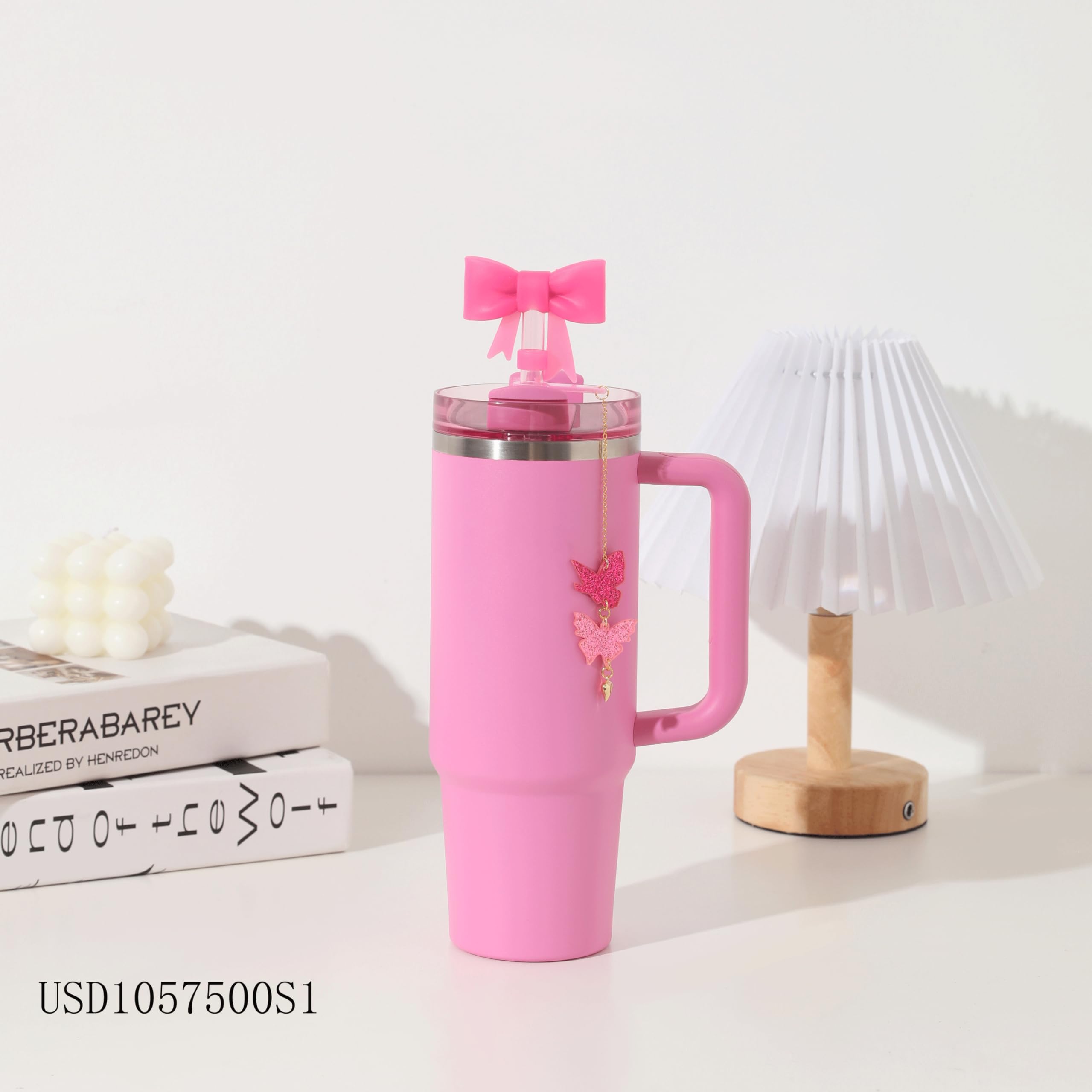 BOTVUG 10mm gold straw charm close-up enhances tumbler decor