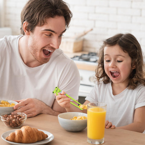 Braxan ergonomic hold training chopsticks improve control for kids.