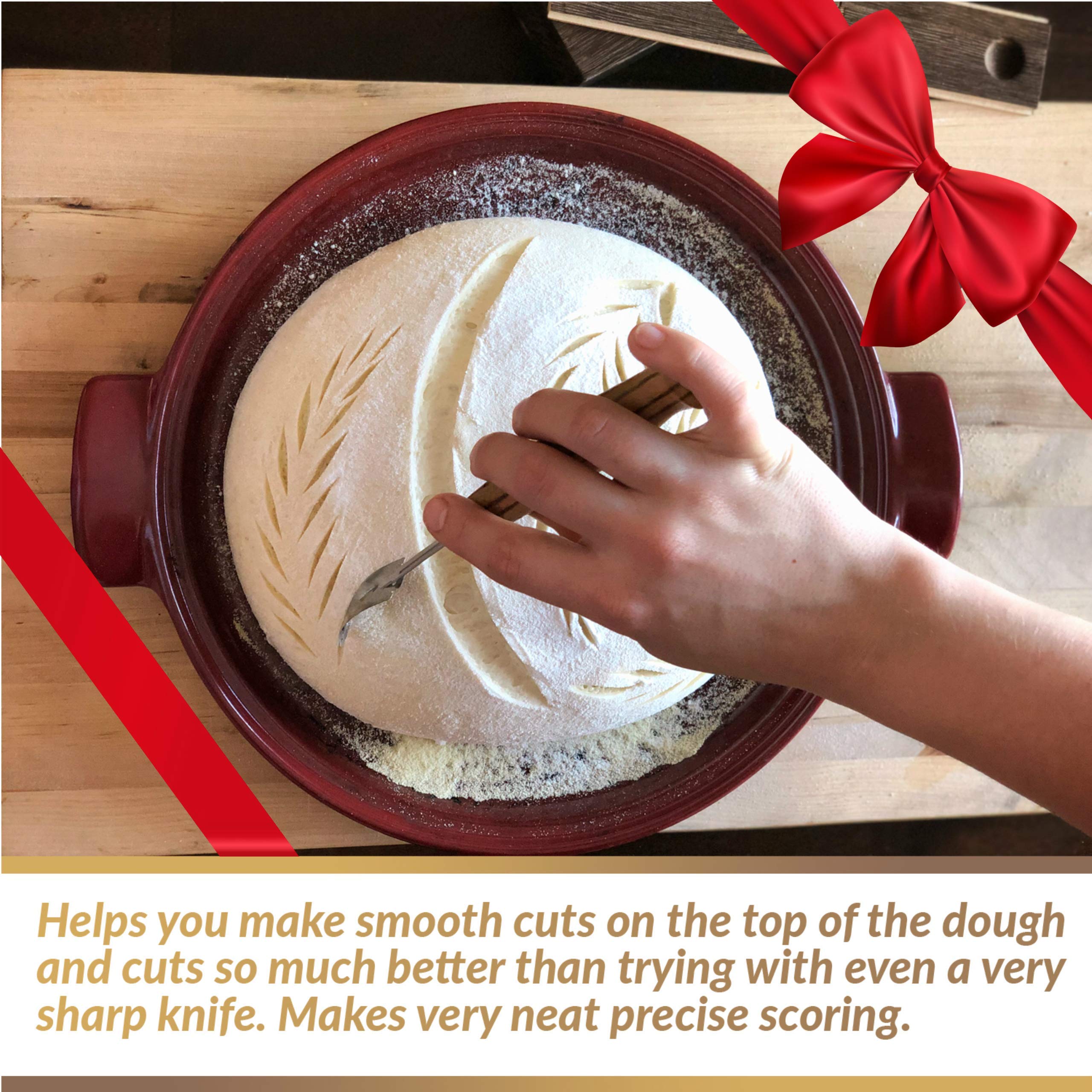 Bread Bosses blade cover protects sharp blades when not in use.