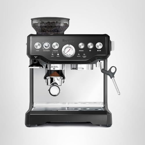 Baskets and tamper included with Breville Barista Express BES870BSXL for consistent extraction.