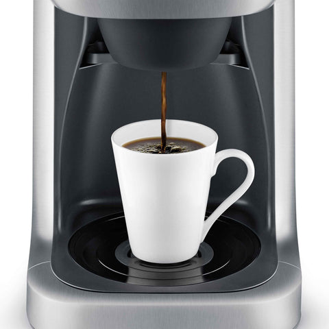 Breville BDC650BSS integrated grinder close-up with adjustable grind for beans.
