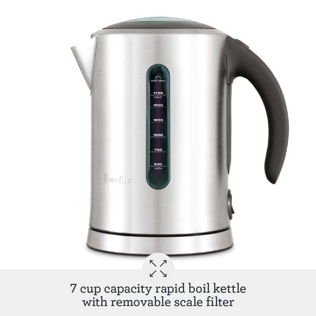 Breville BKE700BSS cordless 360 degree base for easy pouring