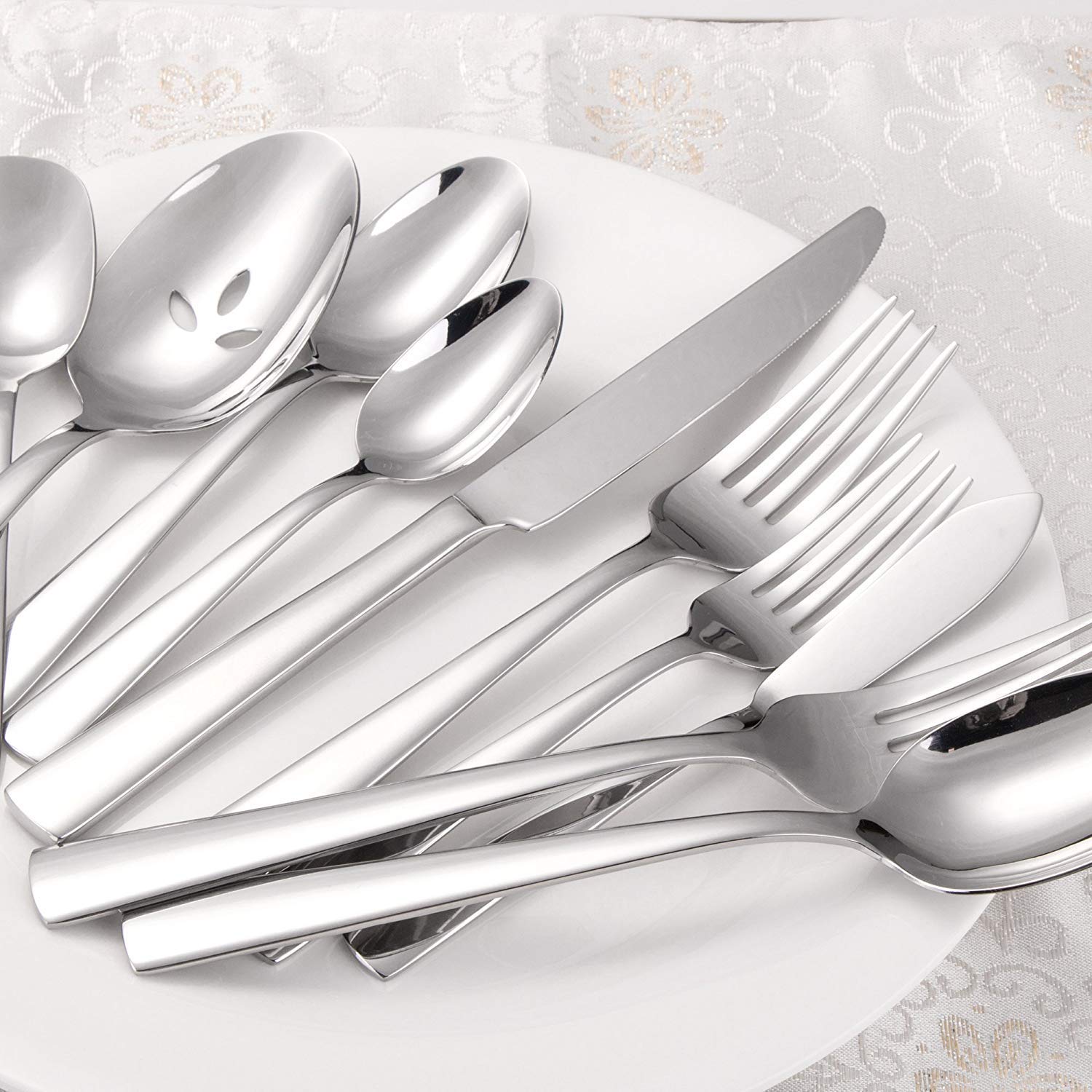 Brightown soup spoon for soups and cereals with a roomy bowl