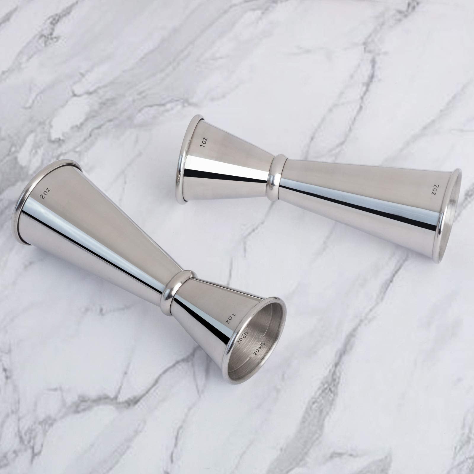 BRIOUT rolled lip design detail for comfortable, stable pouring.