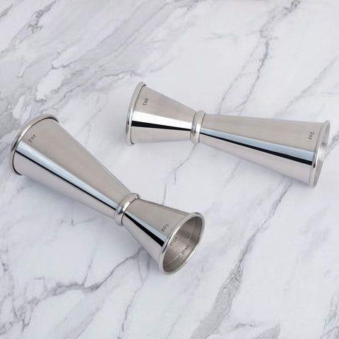 BRIOUT rolled lip design detail for comfortable, stable pouring.