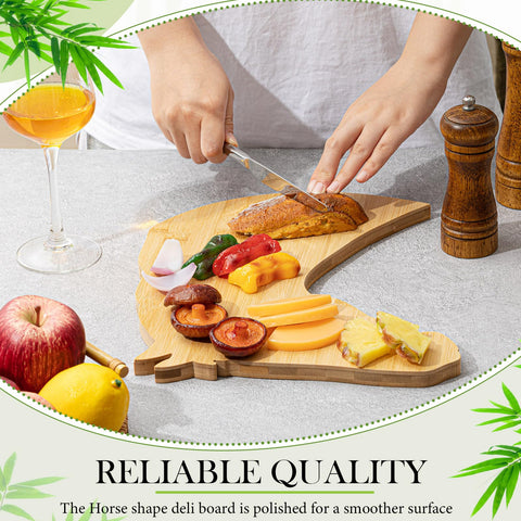 Briwooody serving board with horse motif, ideal for family gatherings and entertaining.