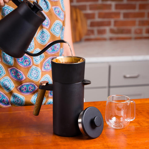 Brod and Taylor BPA-free shell encasing stainless steel, highlighting safety and flavor-friendly design.