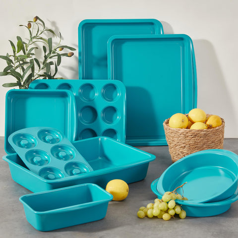 BronyPro stackable bakeware saves space in compact kitchens.