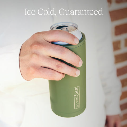 BrüMate Hopsulator Juggernaut in matte black ideal for outdoor parties and beach days.