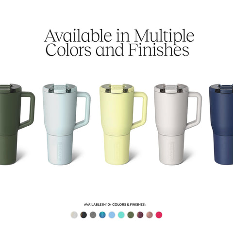 BrüMate Müv magnetic closure demonstrates effortless lid control and spill prevention.