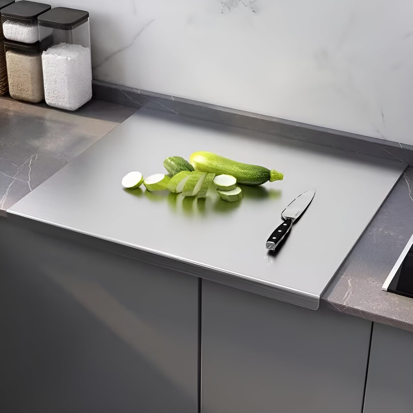 Bscsqld anti-slip-pad-bottom keeps board stable on counters for safe food prep.