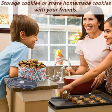 BSTKEY airtight lid keeps treats fresh and crumbs contained.