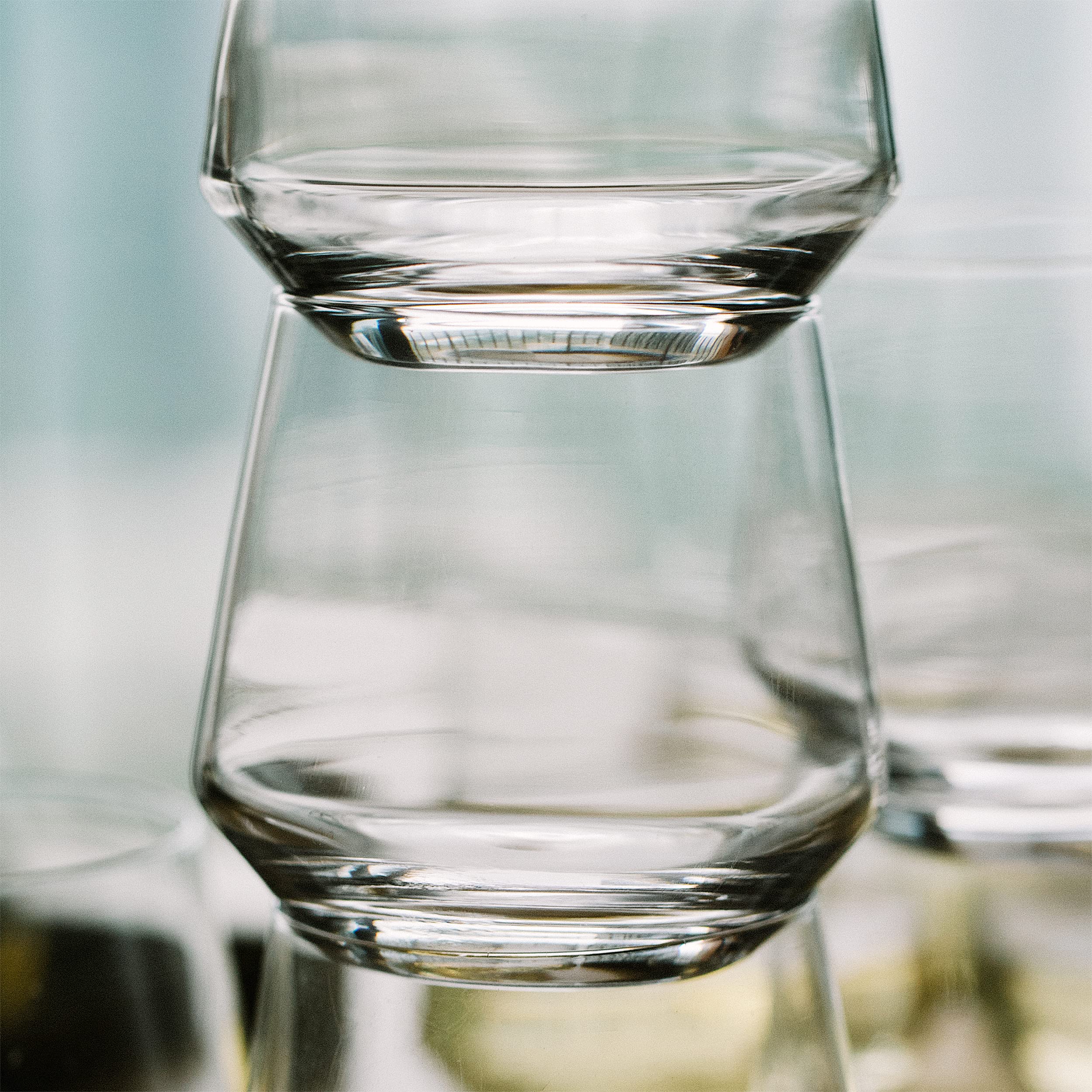 BTaT stemless wine glass dishwasher-safe for easy cleanup after meals