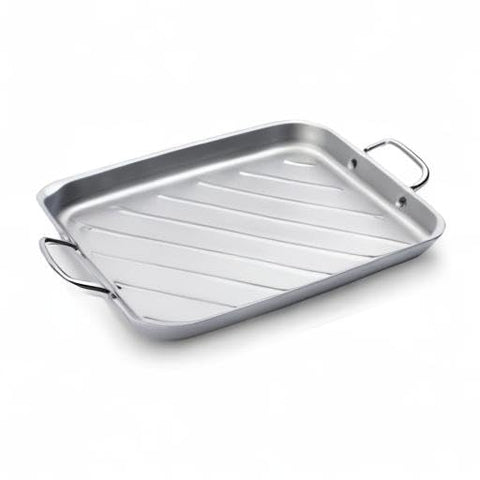 BTCDR grill pan ready to serve directly from the grill.